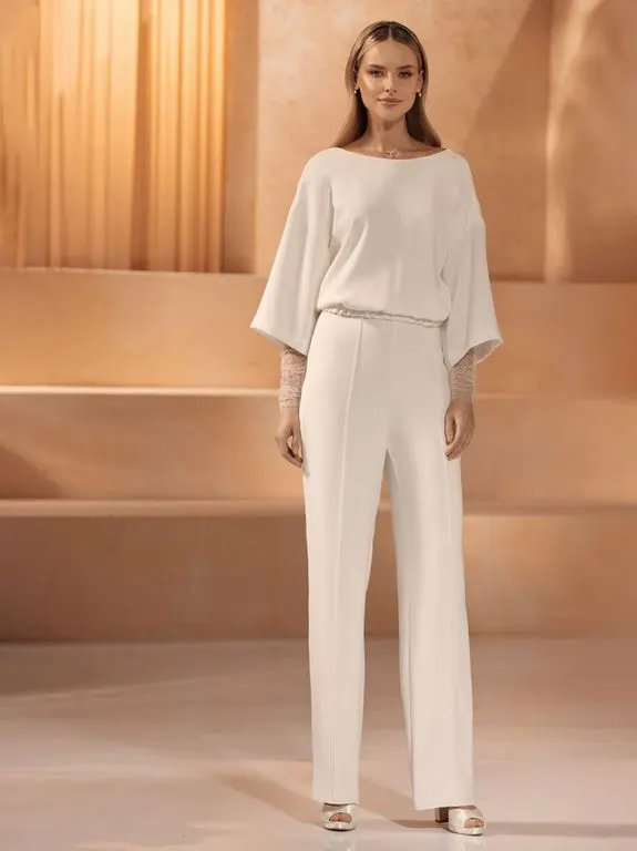 Eleganter Brautjumpsuit in Ivory